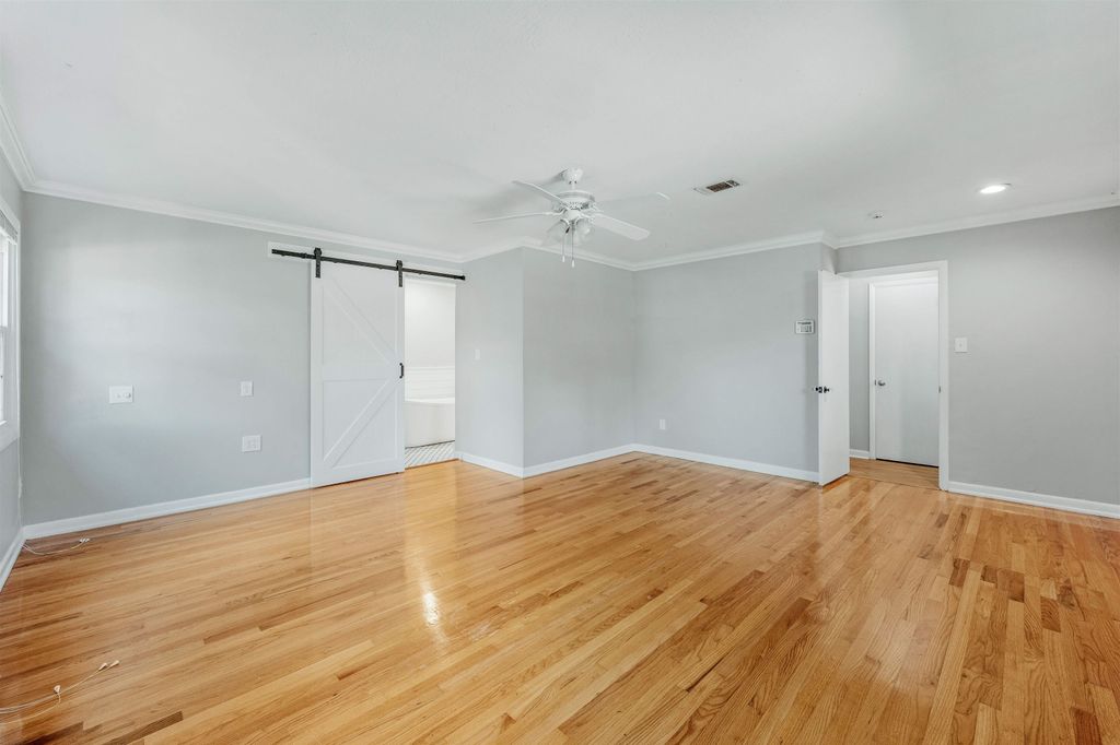 Image 27 of property listing at 2207 Mulberry Boulevard, Tallahassee, FL 32303