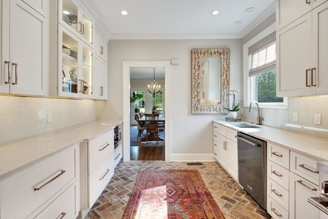 1520 VANCE AVE, Memphis, TN 38104