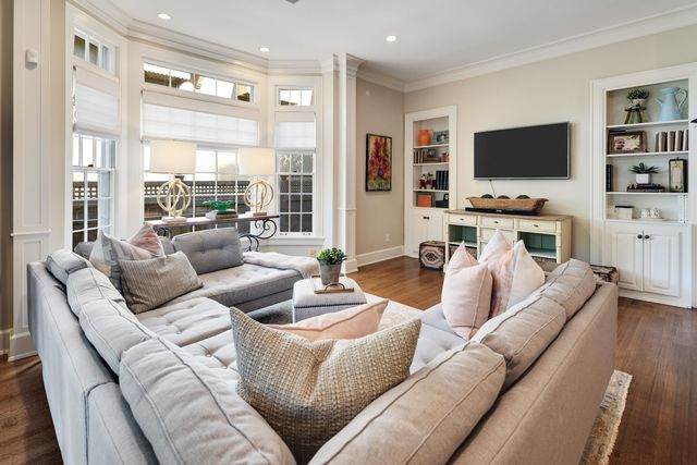 1520 VANCE AVE, Memphis, TN 38104