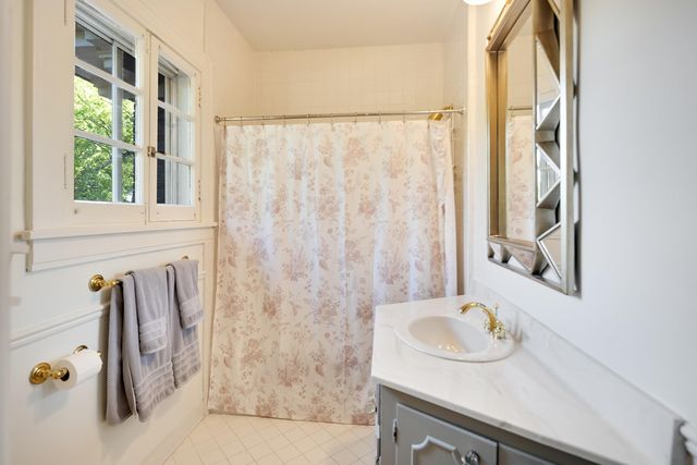 1520 VANCE AVE, Memphis, TN 38104