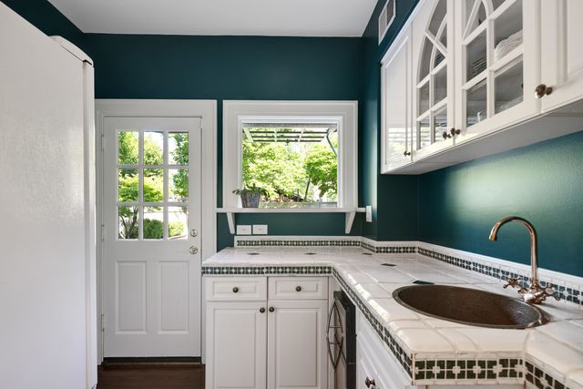 1520 VANCE AVE, Memphis, TN 38104