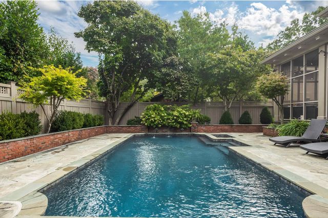 1520 VANCE AVE, Memphis, TN 38104