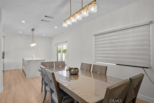 18340 Keswick Street 5, Reseda, CA 91335