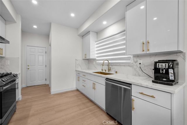 18340 Keswick Street 5, Reseda, CA 91335