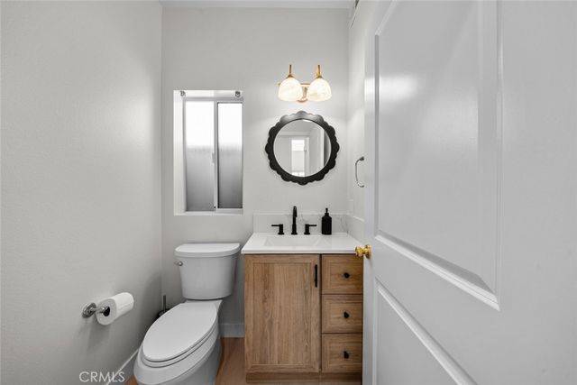 18340 Keswick Street 5, Reseda, CA 91335