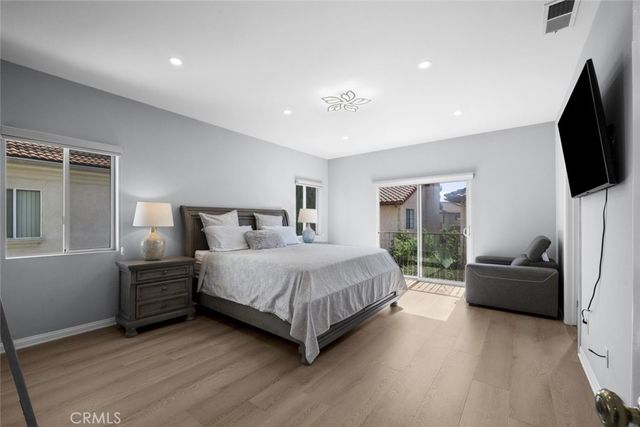 18340 Keswick Street 5, Reseda, CA 91335