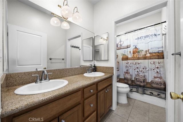 18340 Keswick Street 5, Reseda, CA 91335