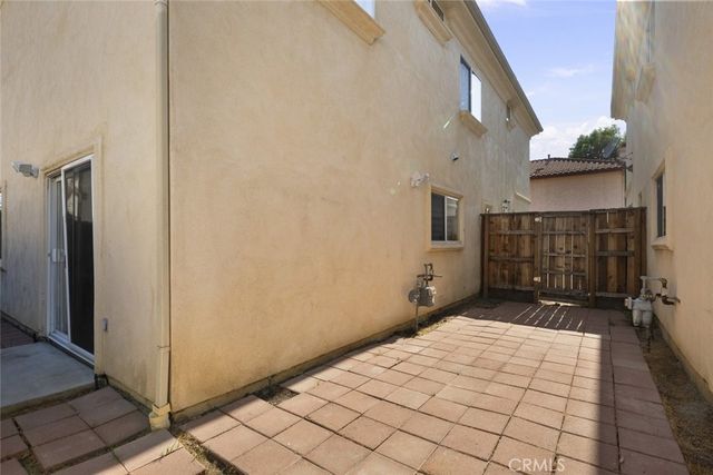 18340 Keswick Street 5, Reseda, CA 91335