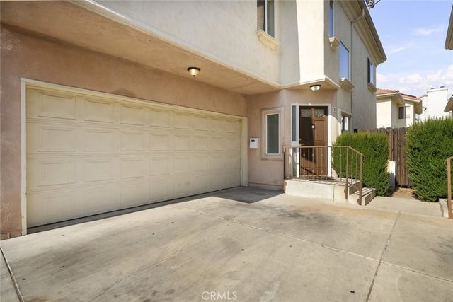 18340 Keswick Street 5, Reseda, CA 91335