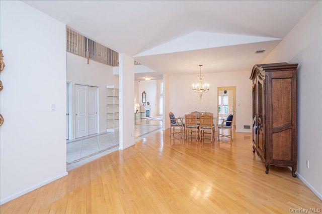 205 Windwatch Drive, Hauppauge, NY 11788