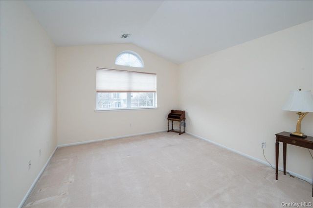 205 Windwatch Drive, Hauppauge, NY 11788