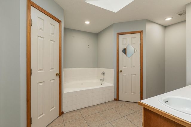 3120 S Nettleton Avenue, Springfield, MO 65807