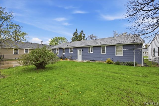 98 Frontier Drive, Hamburg, NY 14219