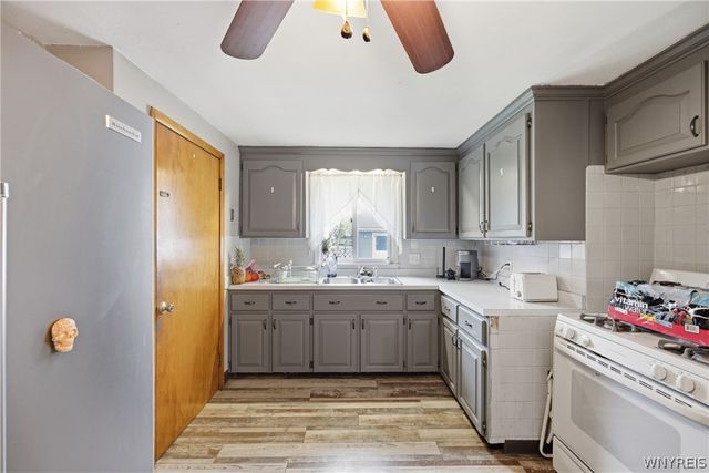 98 Frontier Drive, Hamburg, NY 14219