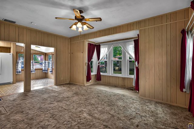 612 Wisconsin AVE, Holton, KS 66436