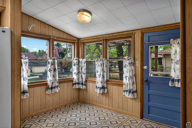 612 Wisconsin AVE, Holton, KS 66436