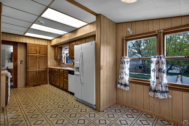 612 Wisconsin AVE, Holton, KS 66436