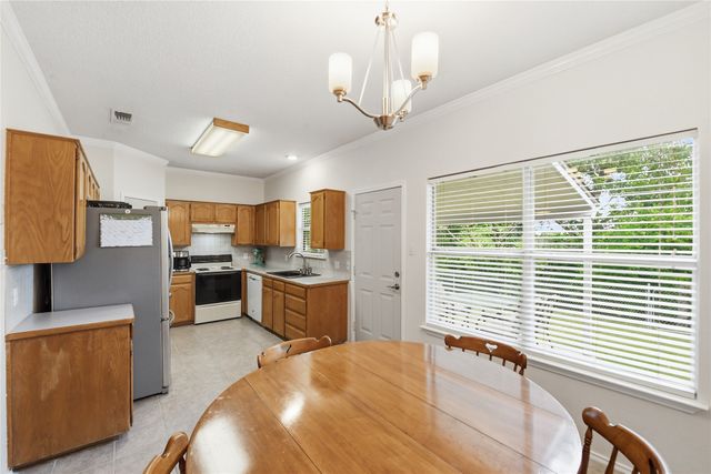 6732 Basswood Drive, Fort Worth, TX 76135