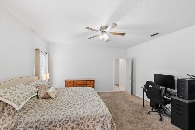 6732 Basswood Drive, Fort Worth, TX 76135