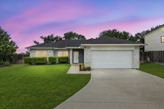 6732 Basswood Drive, Fort Worth, TX 76135