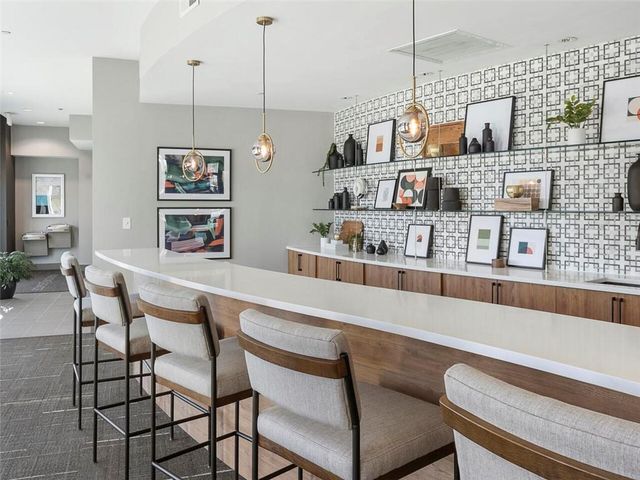 250 Pharr Road NE 804, Atlanta, GA 30305