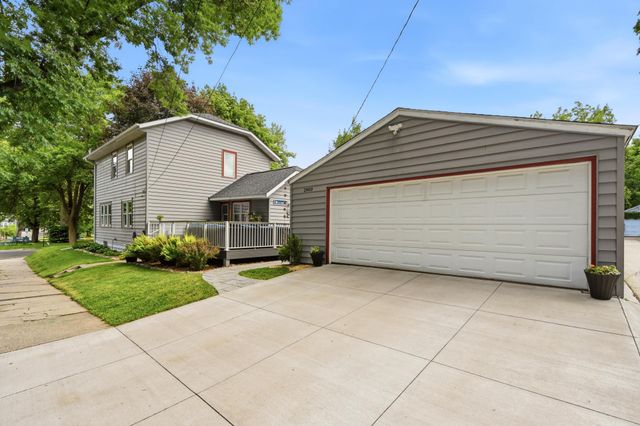 2900 Webster Avenue S, Saint Louis Park, MN 55416