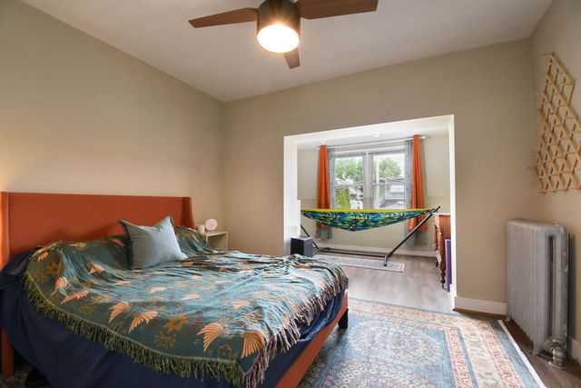1730 W Foster Avenue 1, Chicago, IL 60640