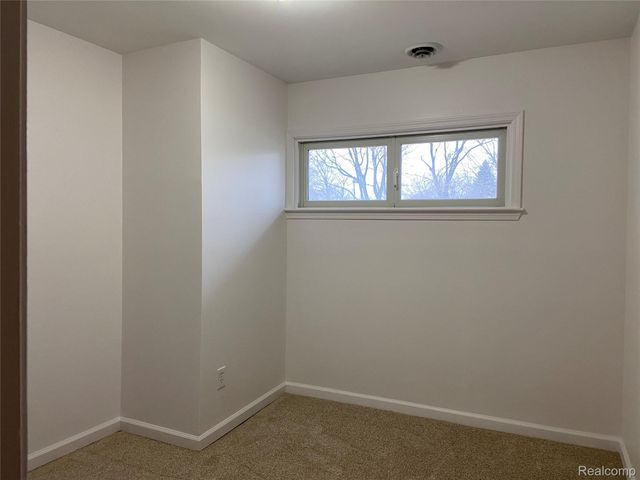 2646 Genes Drive, Auburn Hills, MI 48326