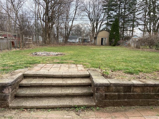 2646 Genes Drive, Auburn Hills, MI 48326