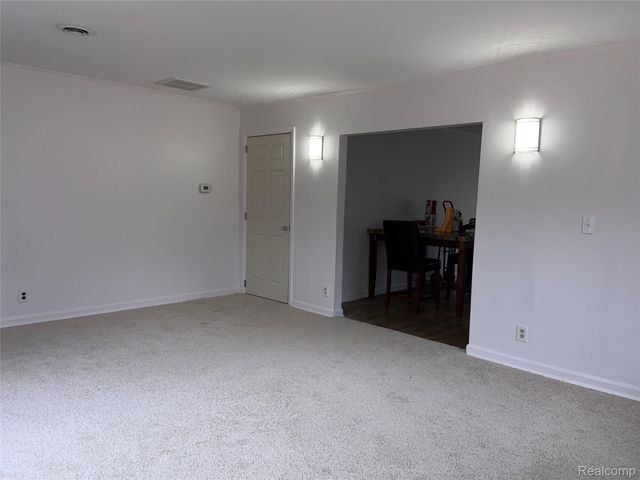 2646 Genes Drive, Auburn Hills, MI 48326