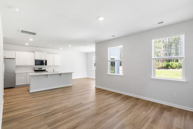 542 Tulip Poplar Drive, Moncks Corner, SC 29461