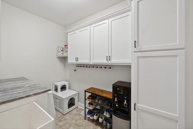 5304 Rita Avenue, Crystal Lake, IL 60014