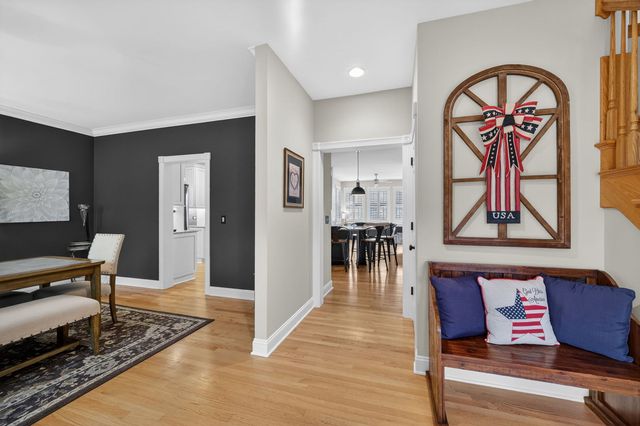 5304 Rita Avenue, Crystal Lake, IL 60014