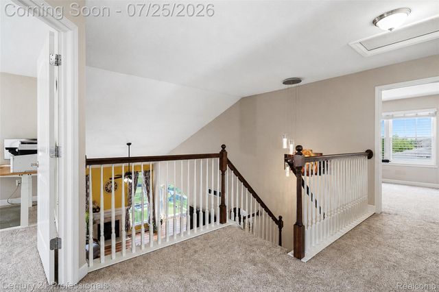 27089 Maxwell Court, Novi, MI 48374