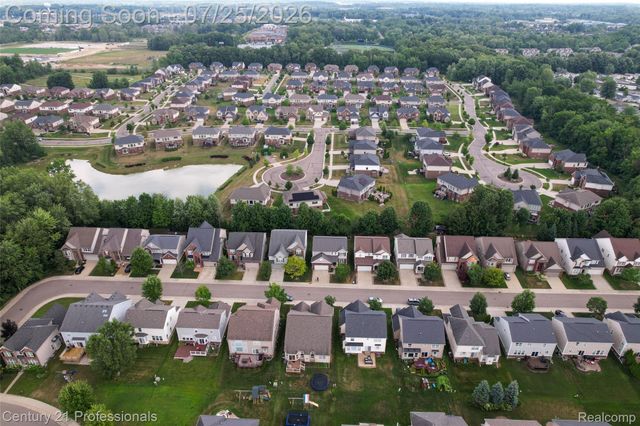 27089 Maxwell Court, Novi, MI 48374