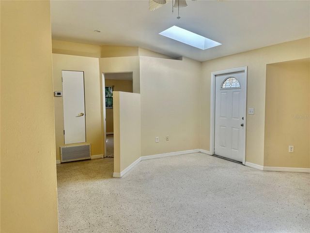 270 W SEMINOLE DRIVE, Venice, FL 34293