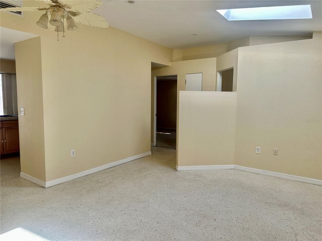 270 W SEMINOLE DRIVE, Venice, FL 34293