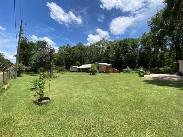 400 Mudd Street, Coldspring, TX 77331