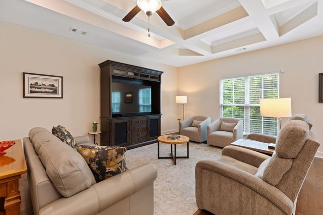 813 Branch Side Trl, Nolensville, TN 37135