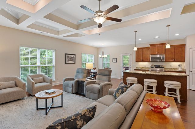 813 Branch Side Trl, Nolensville, TN 37135