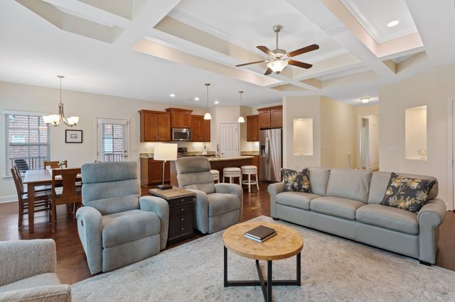 813 Branch Side Trl, Nolensville, TN 37135