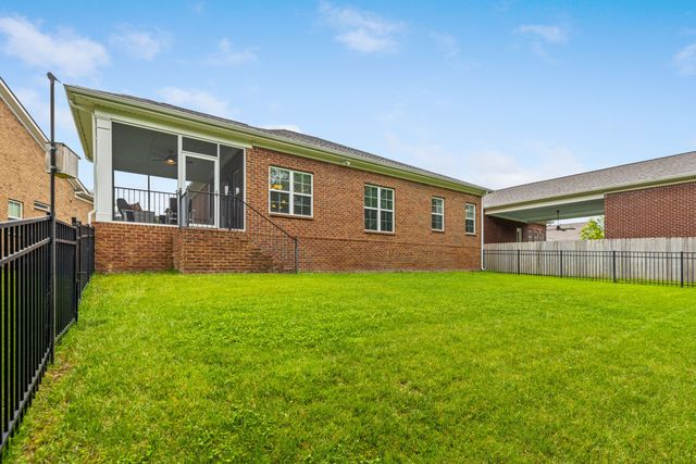 813 Branch Side Trl, Nolensville, TN 37135
