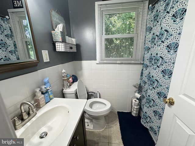 605 EXTON RD, Hatboro, PA 19040