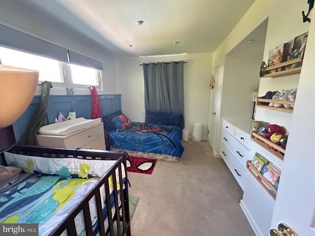 605 EXTON RD, Hatboro, PA 19040