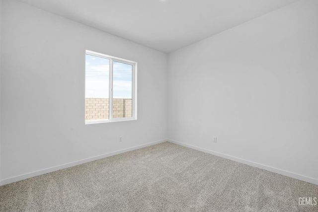 8302 Gray Jay Court, Bakersfield, CA 93306