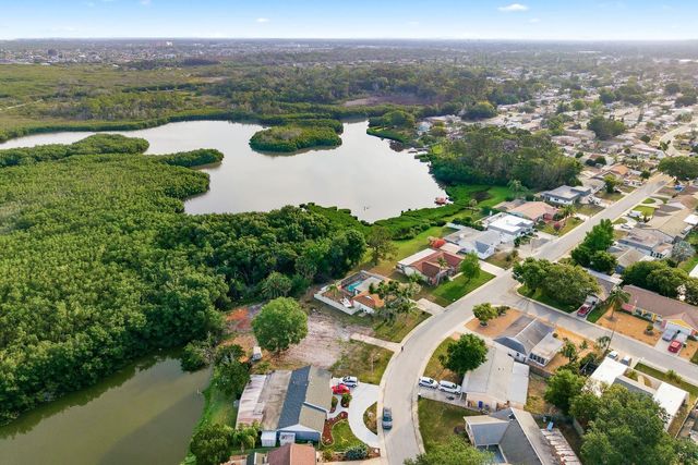 3705 GRAYTON DRIVE, New Port Richey, FL 34652