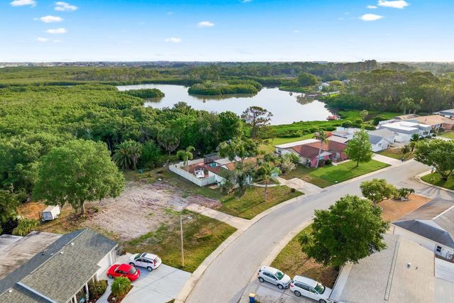 3705 GRAYTON DRIVE, New Port Richey, FL 34652
