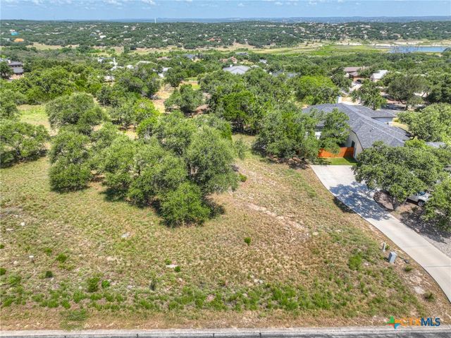 1633 Bella Vista, Canyon Lake, TX 78133
