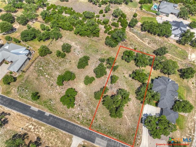 1633 Bella Vista, Canyon Lake, TX 78133