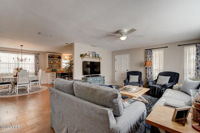 54 Rosewood Avenue, Ormond Beach, FL 32174